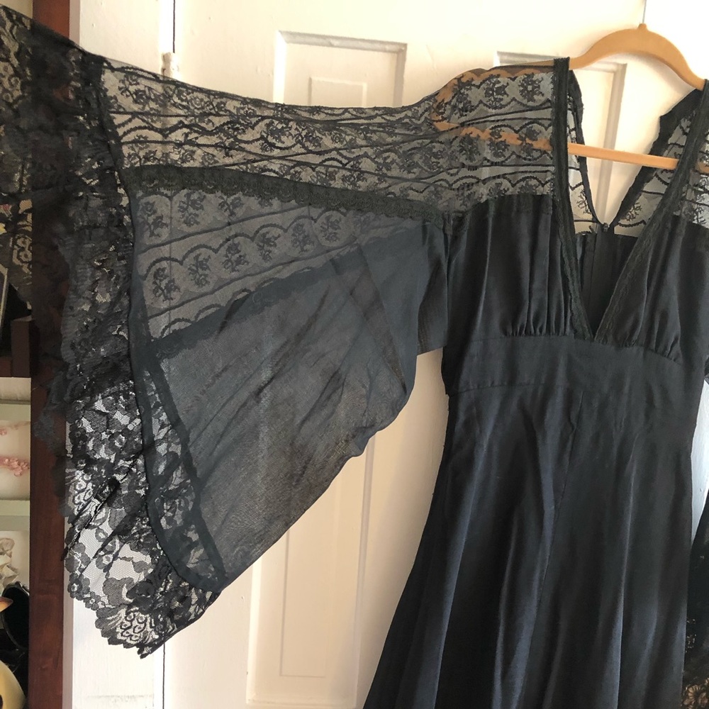 Gunne Sax by Jessica McClintock bell sleeve dress